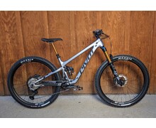 2025 Pivot Trail 429 Pro XT/XTR Enduro 29