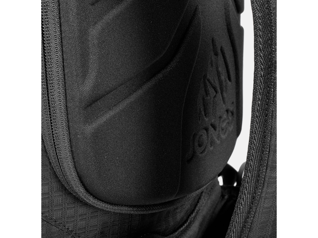 Jones Jones DSCNT Backpack Black 32L