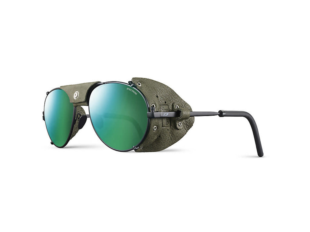 Julbo Sherpa Mountaineering Sunglasses with Polycarbonate Lenses and Total  Cover Eye Protection : : Clothing, Shoes & Accessories