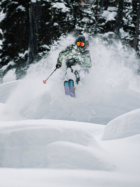 K2 2022 Mindbender 116C Skis