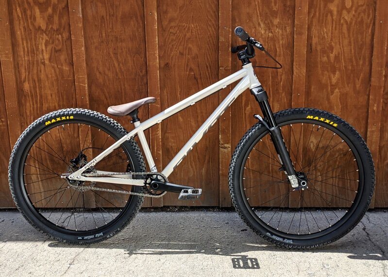 Pivot 2023 Pivot Point 26" Mojave Dirt Jumper