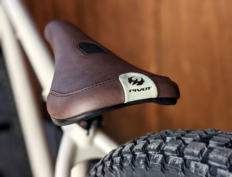 Pivot 2023 Pivot Point 26" Mojave Dirt Jumper