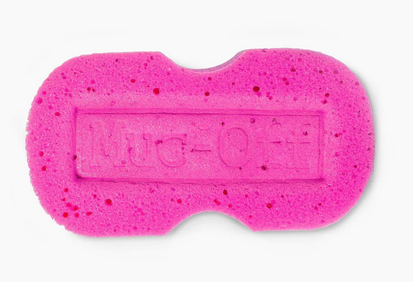 Muc-Off Muc-Off 8-in-1 Cleaning Kit: Tub with 8 Pieces