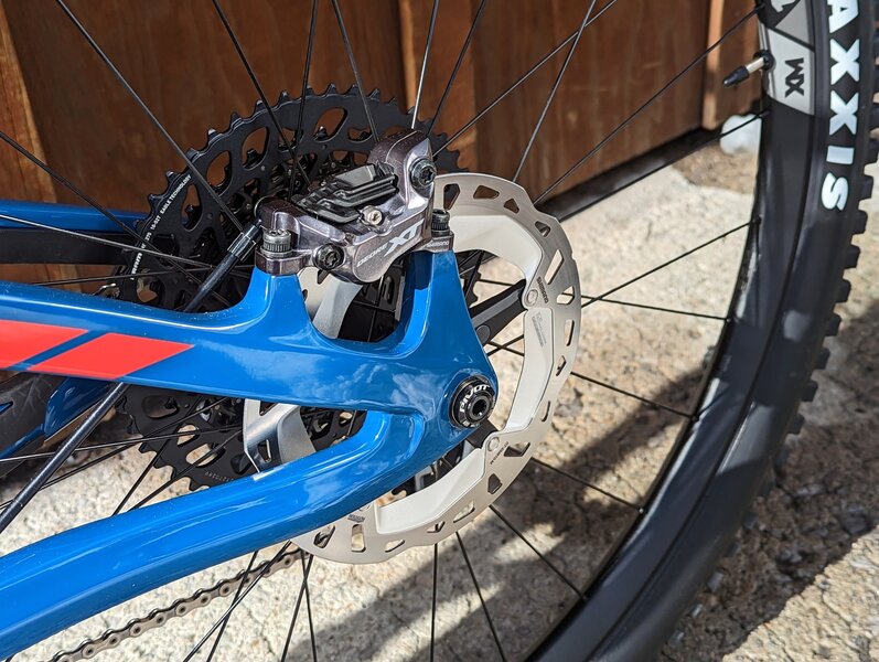Pivot 2025 Pivot Shuttle SL Pro X01 29"
