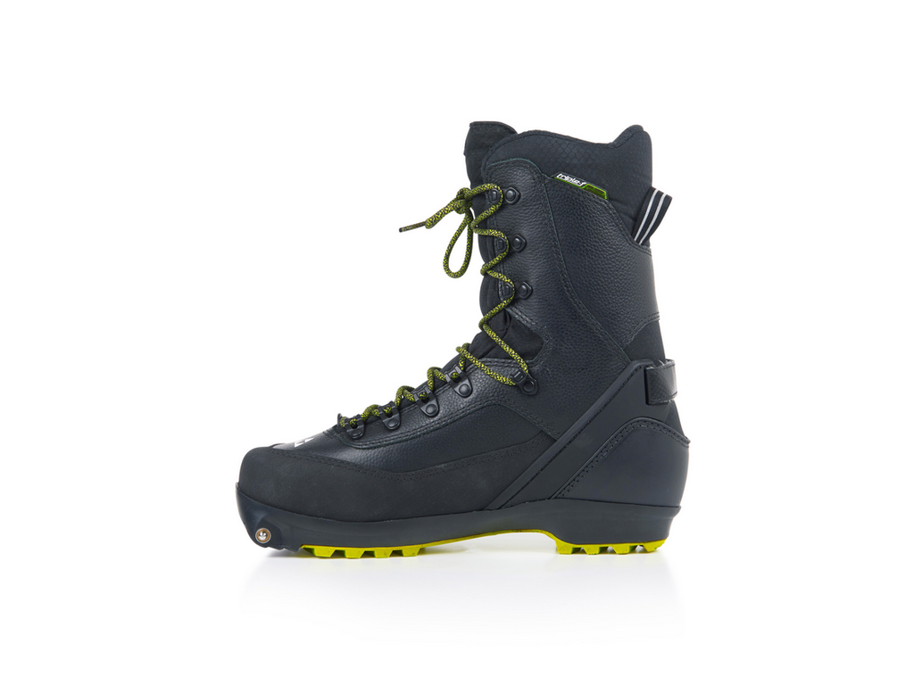 Fischer BCX Traverse Waterproof VC Ski Boots