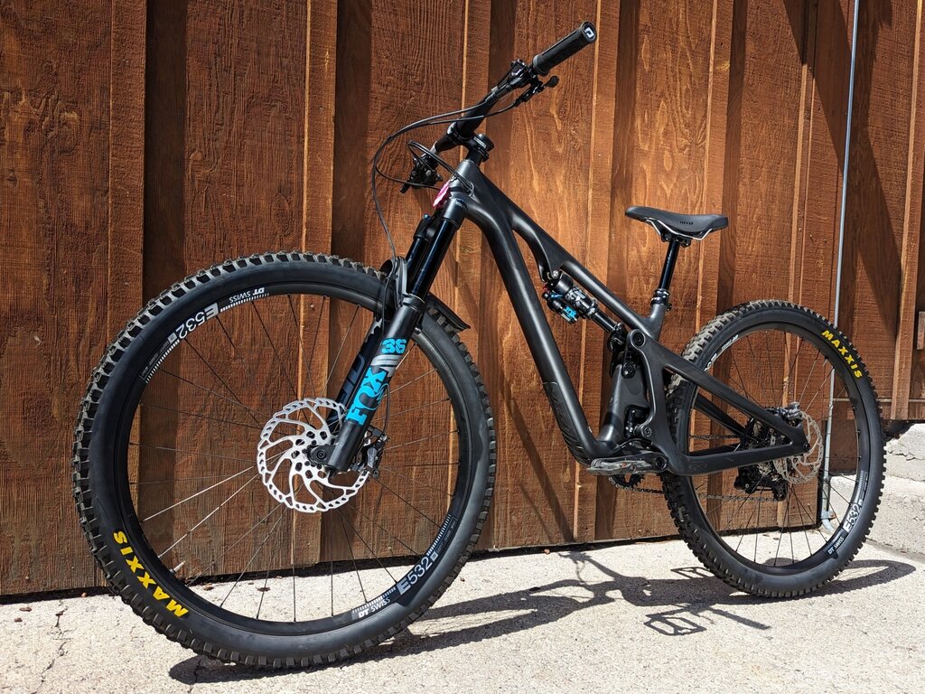 Yeti 2022 Yeti SB130 CLR XT 29"