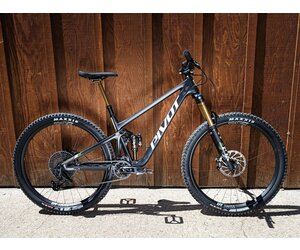 2025 Pivot Switchblade Pro X0 AXS 29