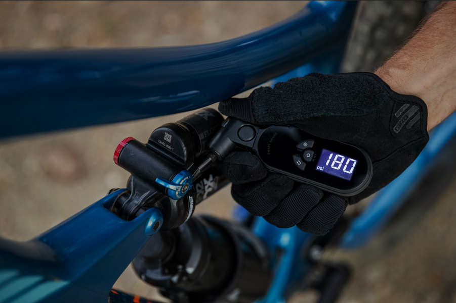 Topeak SmartGauge D2X Pressure Gauge The BackCountry in Truckee, CA