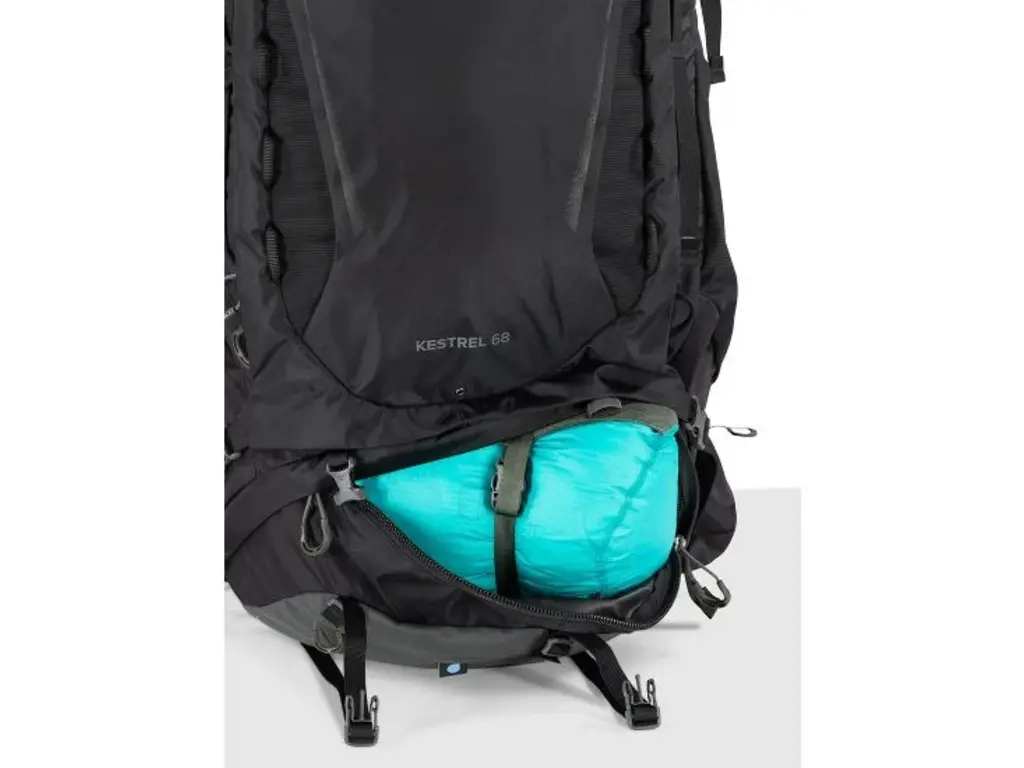 Osprey Osprey Kestrel 68 Backpack