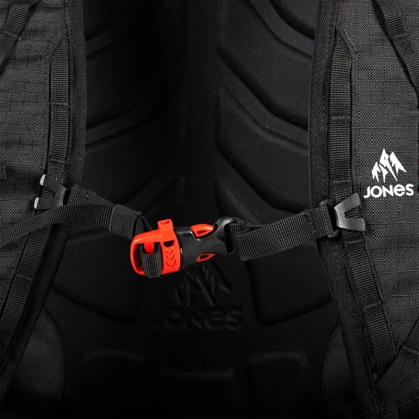 Jones Jones Further Backpack Black 25L