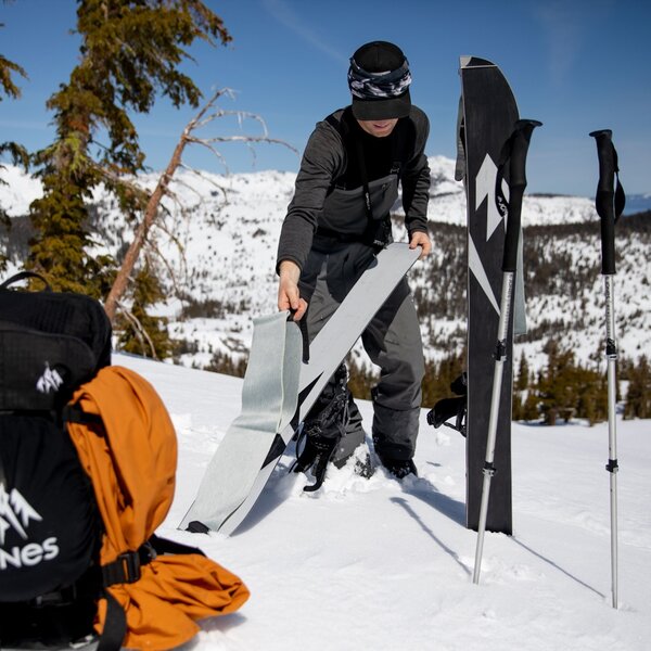 Jones Jones Nomad Pre-Cut Splitboard Skins W/QT TC C