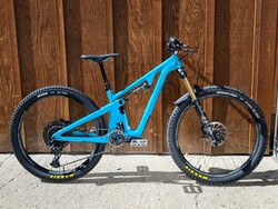 Yeti 2024 Yeti SB140 C2 Factory 27.5"