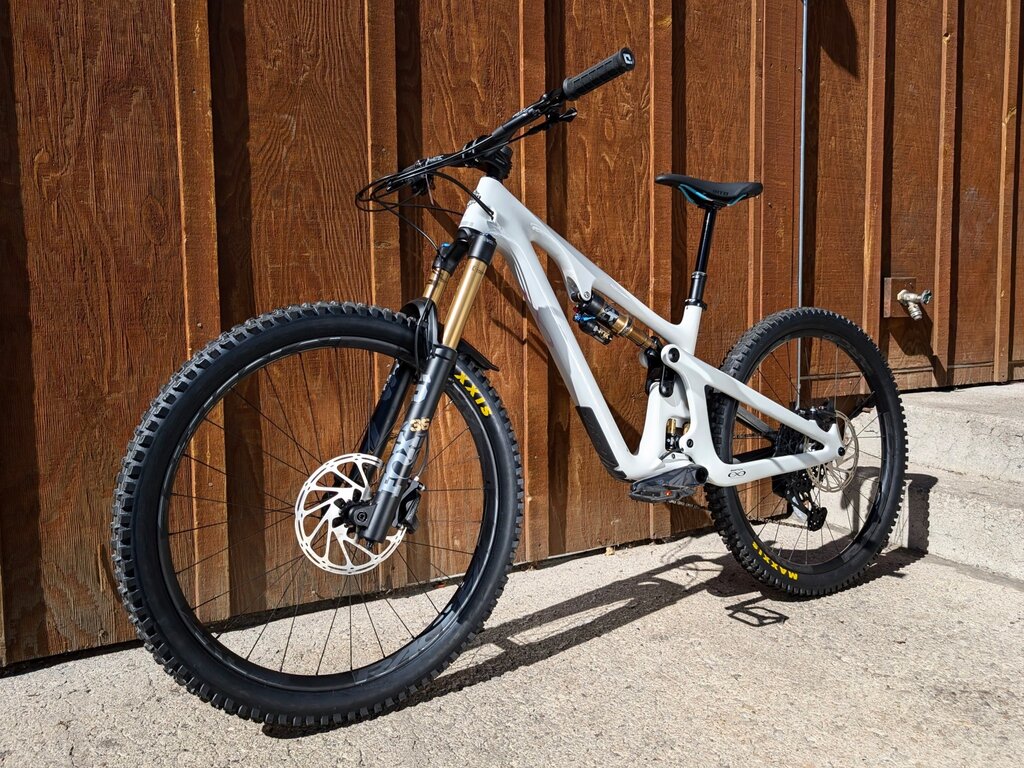 Yeti 2024 Yeti SB140 C2 Factory 27.5"