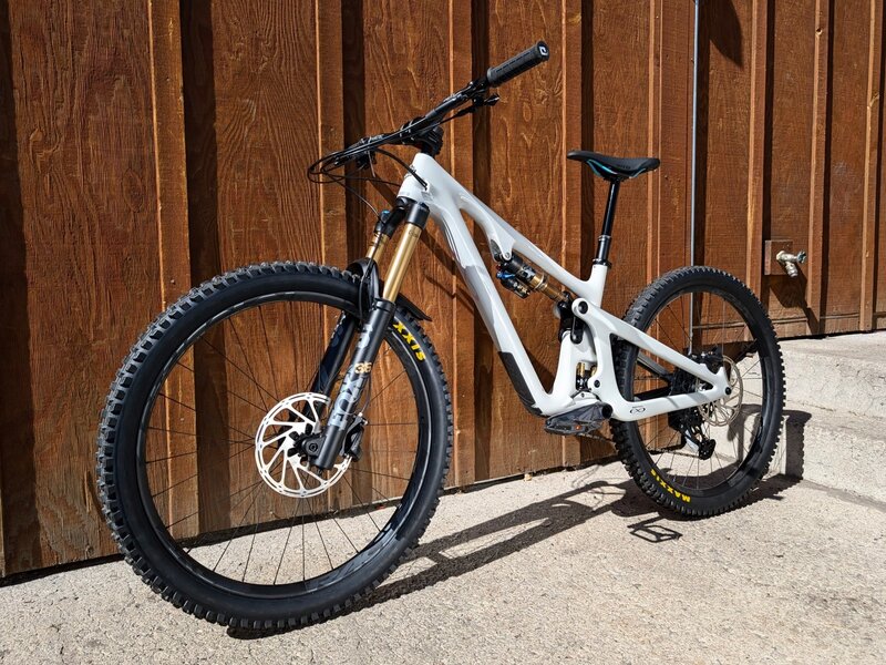 2023 Yeti SB140 C2 Factory 27.5