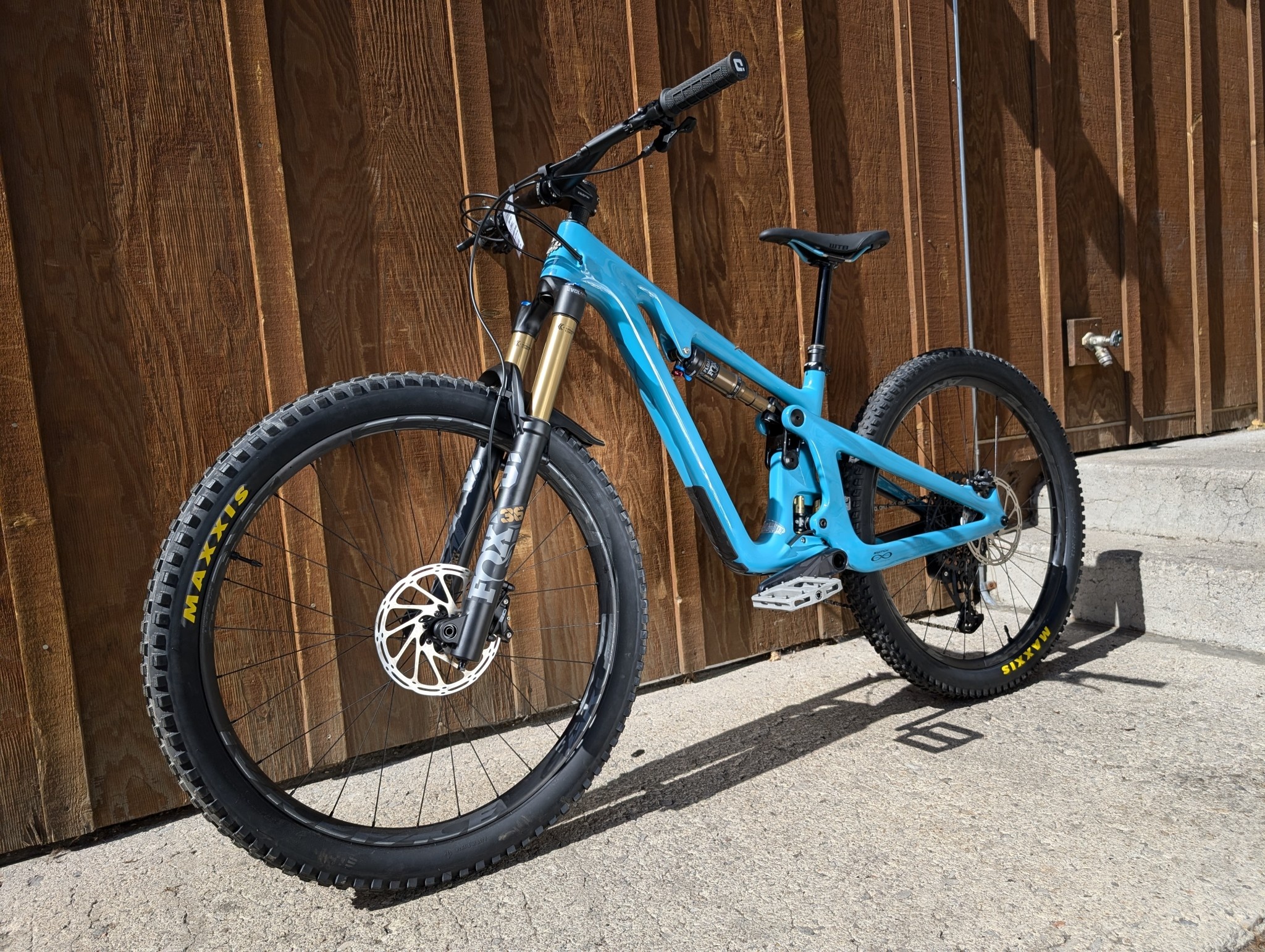 2023 Yeti SB140 C2 Factory 27.5 2023 Yeti SB140 C2 Factory 27.5