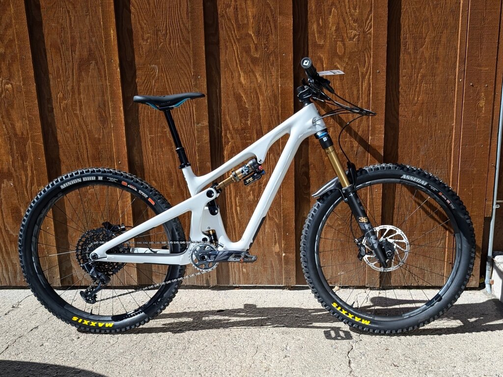 Yeti 2024 Yeti SB140 C2 Factory 27.5"
