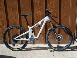 Yeti 2024 Yeti SB140 C2 Factory 27.5" | X-Small