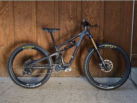 Yeti 2024 Yeti SB165 T2 29"/27.5"