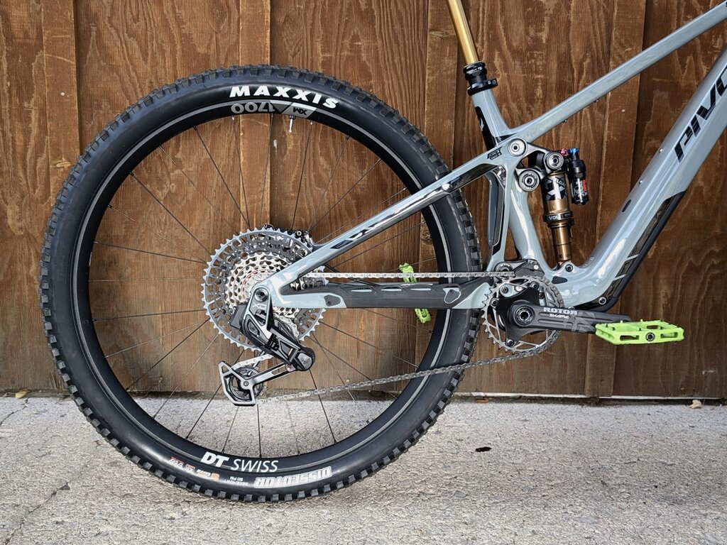 Pivot 2024 Pivot Shuttle SL Pro X0 29"