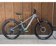 No.565 レトロシルクロード　スピリット　SILK LOAD　SPIRIT Seiko Lord Matic LM 23 Jewels Automatic / Green Dial / Faceted