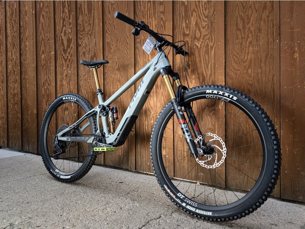 Pivot 2024 Pivot Shuttle SL Pro X0 29"