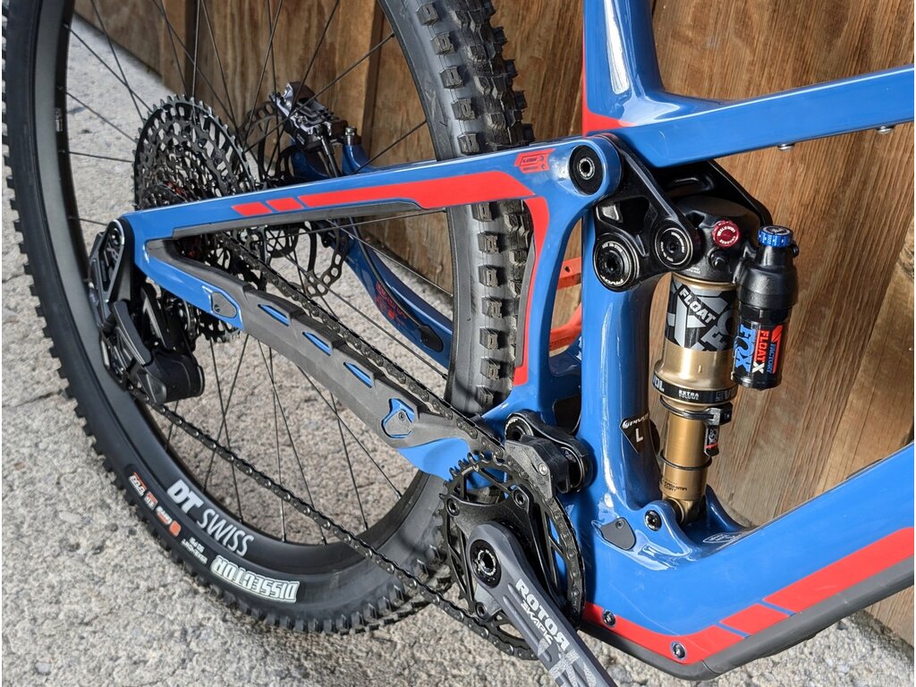 Pivot 2024 Pivot Shuttle SL Pro X0 29"