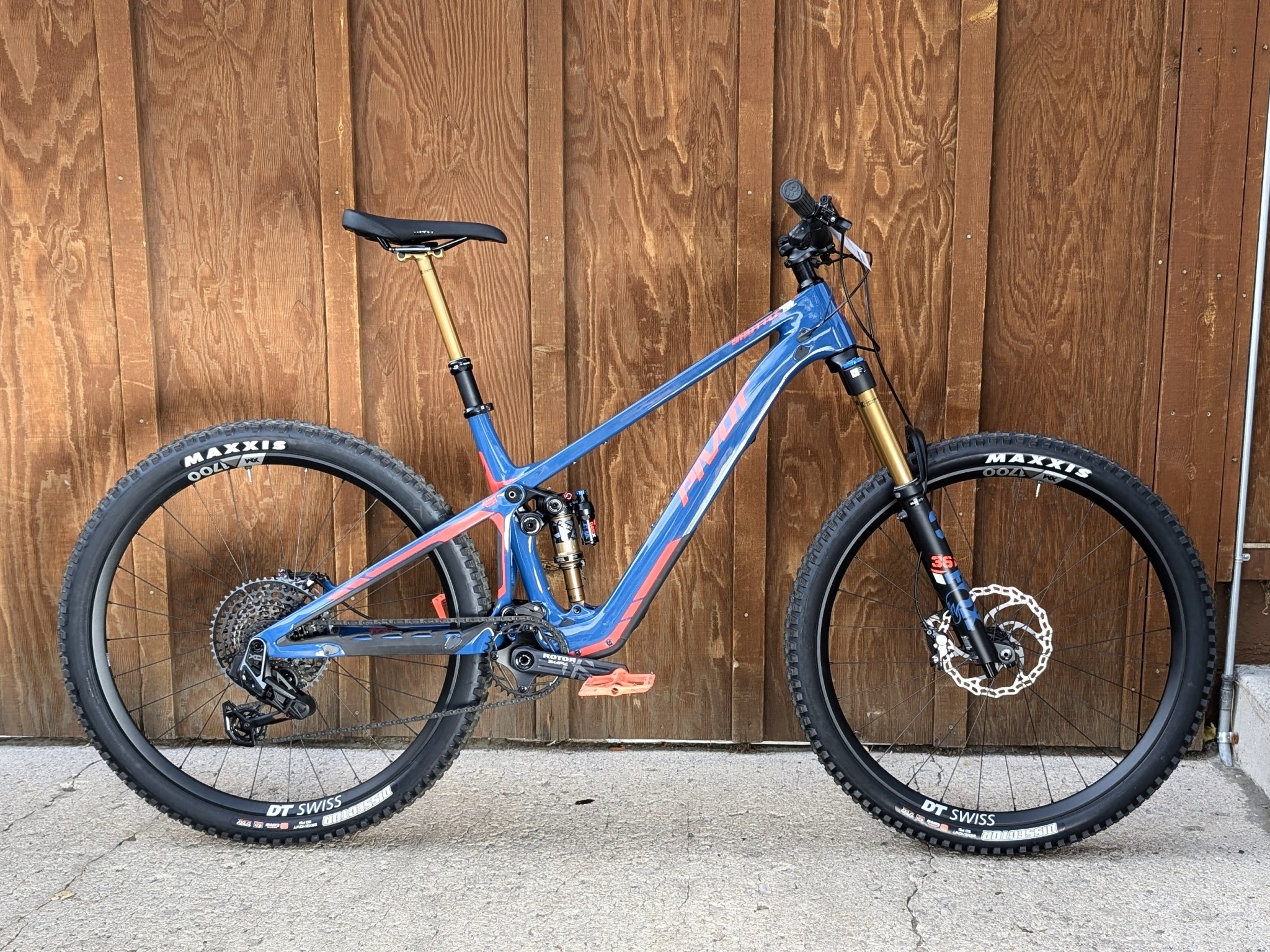 2023 Pivot Shuttle SL Pro X0 Transmission 29