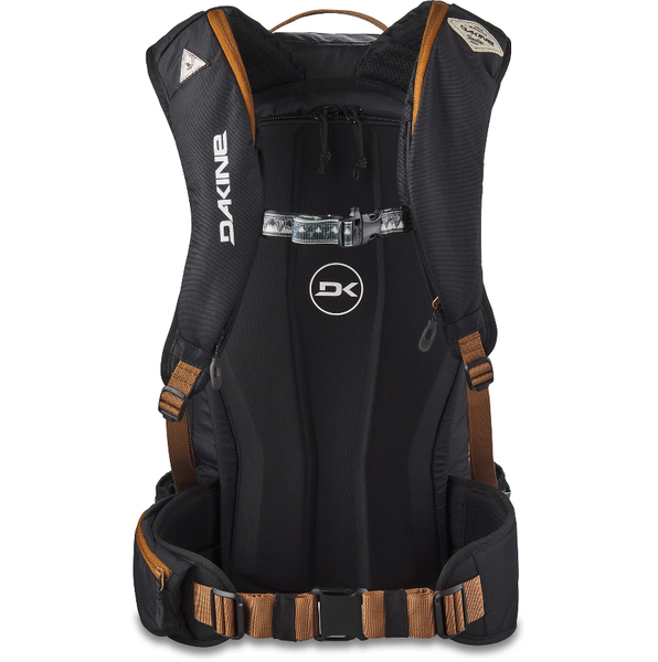 dakine poacher 32ℓ Poacher Backpack 32L - Black – Dakine