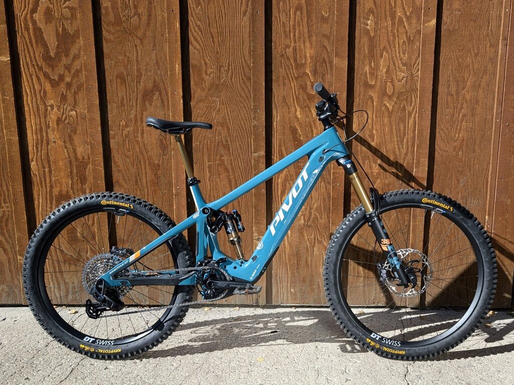 Pivot 2025 Pivot Shuttle LT Pro X0 AXS 29"/27.5"