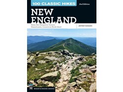 Mountaineers Books Mountaineers Books 100 Classic Hikes in  New England 2E by Jeff Romano
