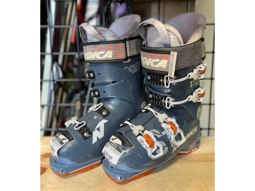 Consignment Ski Boots - The BackCountry Consignment Ski Boots - The BackCountry