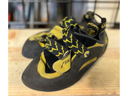 La Sportiva Used - La Sportiva Miura Climbing Shoes 38.0