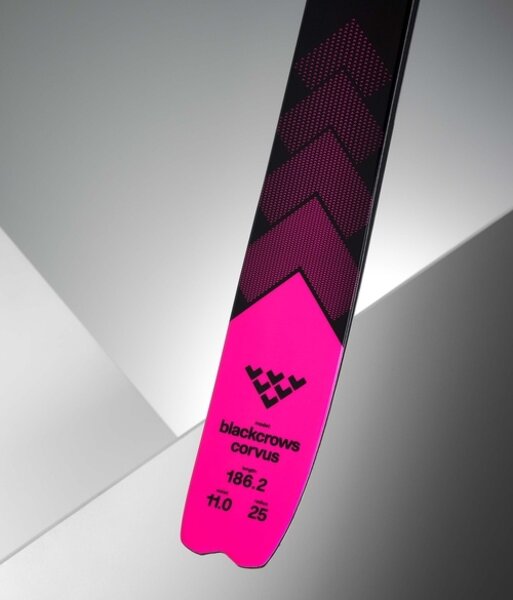 Black Crows 2025 Black Crows Corvus Skis