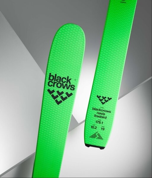 Black Crows 2025 Black Crows Navis Freebird Skis