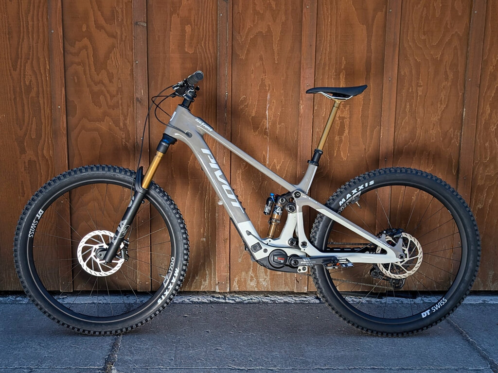 Pivot 2025 Pivot Shuttle SL/AM Pro X0 Eagle 29"