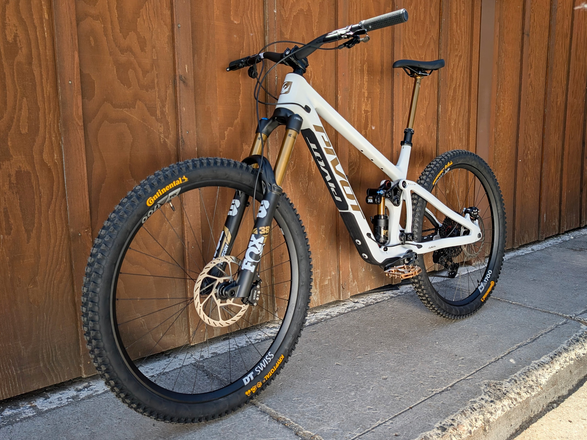 Pivot 2026 Pivot Firebird Pro X0 Eagle 29"