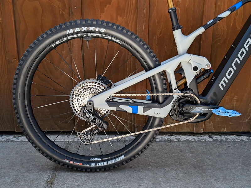 2026 Mondraker Crafty Carbon RR S 29