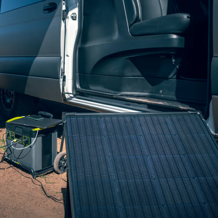 Goal Zero Goal Zero Boulder 200 Briefcase Solar Panel W/20A Charge Controller