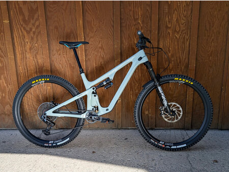Yeti 2024 Yeti SB120 LR T3 X0-T | Large
