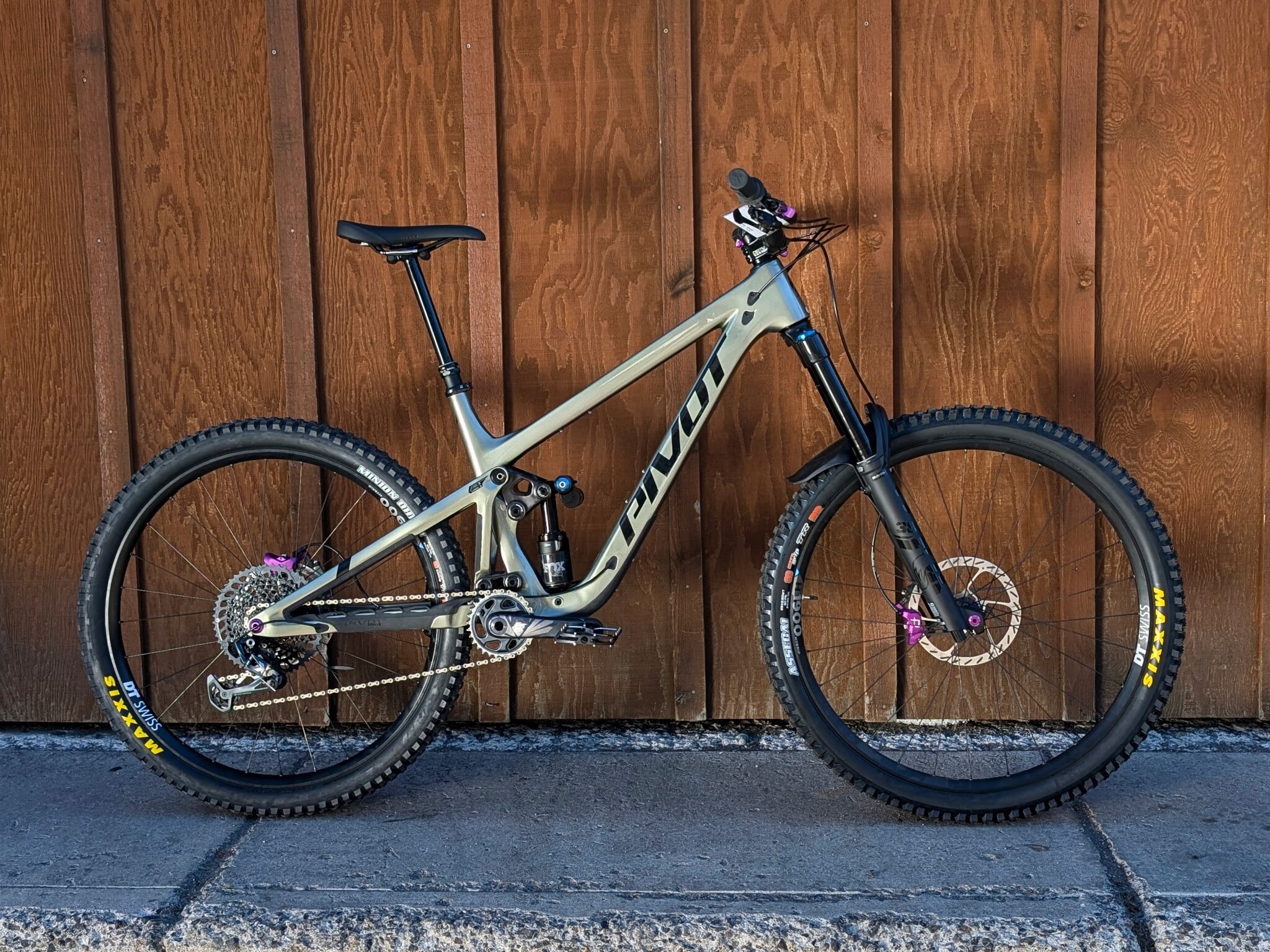 Pivot Pivot Firebird Custom Build 29"