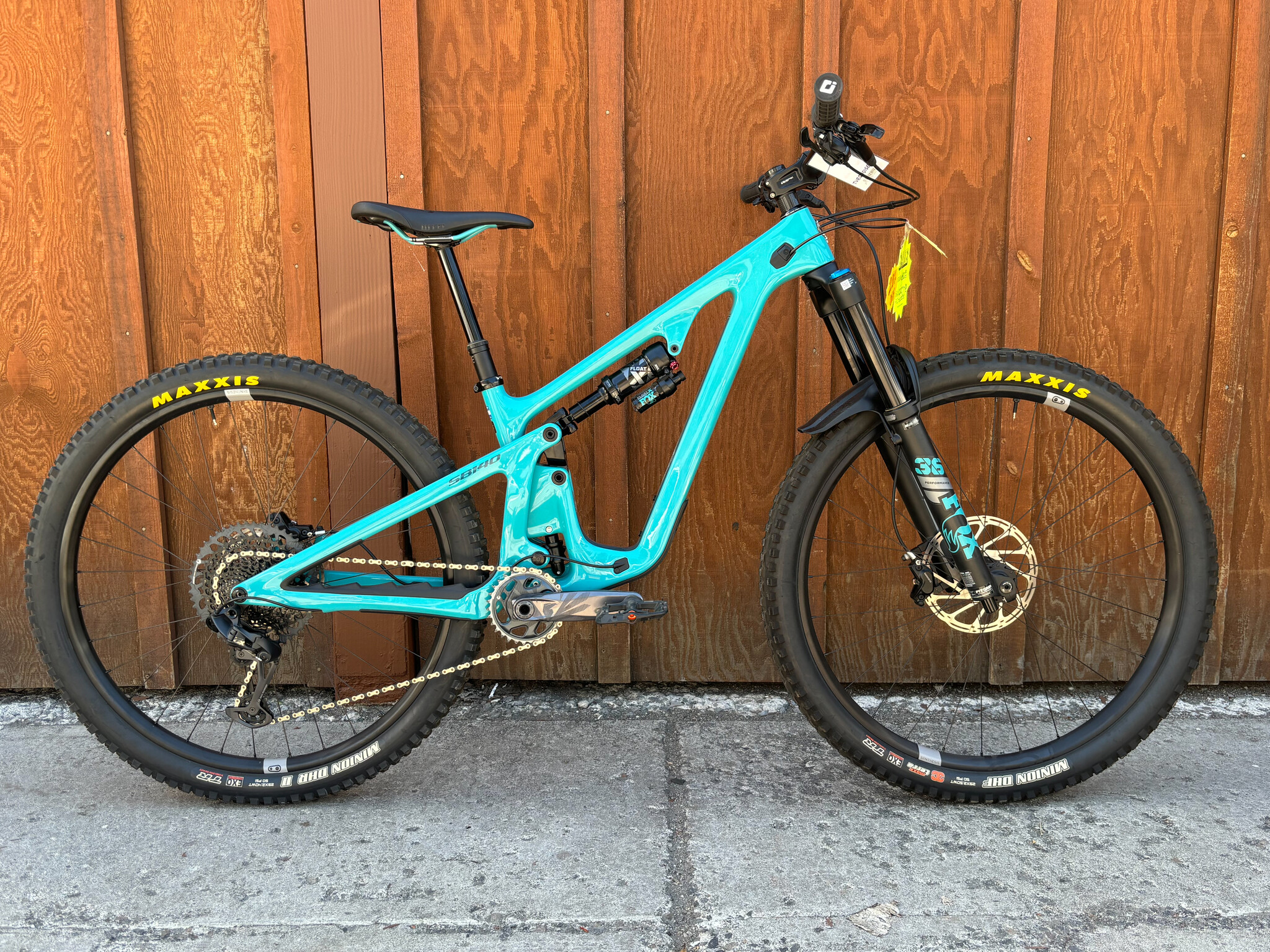 Yeti 2023 Yeti SB140 LR C2 29"