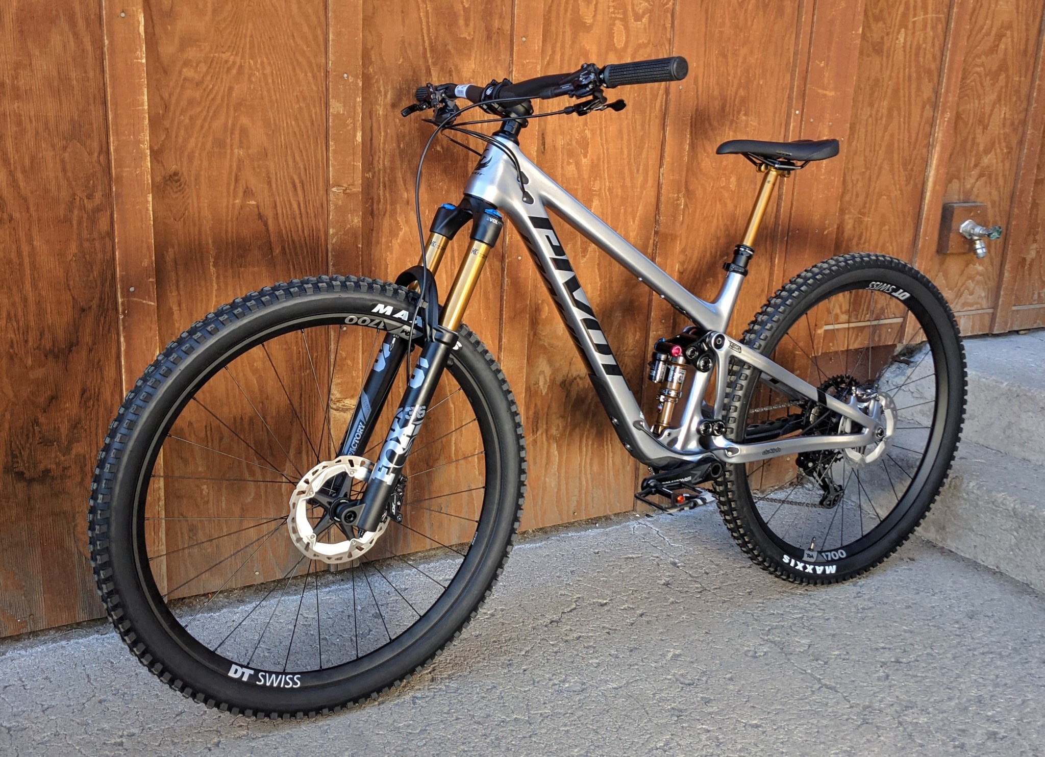 Pivot 2025 Pivot Trail 429 Pro XT/XTR Enduro 29"