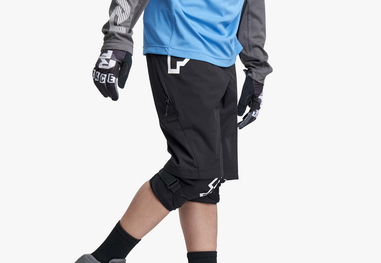 Race Face RaceFace Sendy Short Jr.