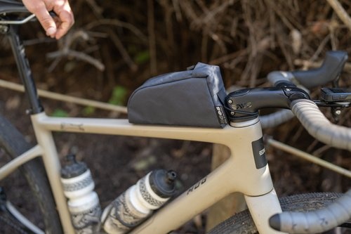 Outer Shell Outer Shell Top Tube Bag