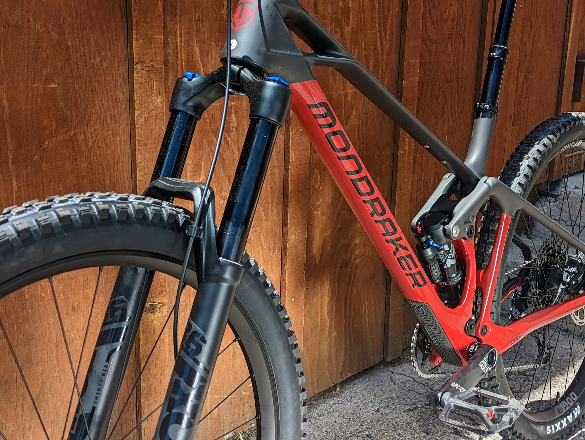 Mondraker 2022 Mondraker Foxy Carbon R 29" | Medium