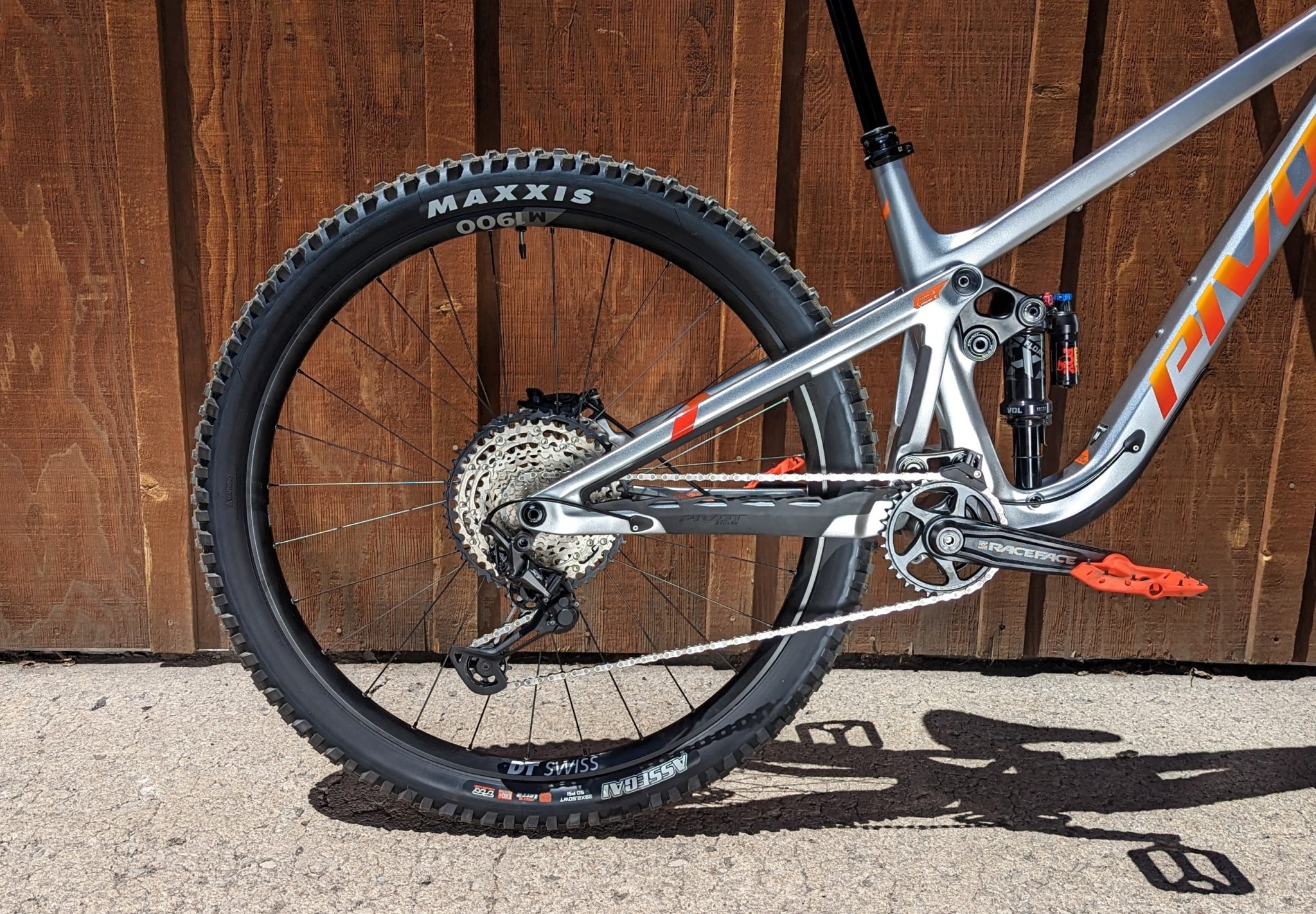 Pivot 2024 Pivot Firebird 29" Ride SLX/XT