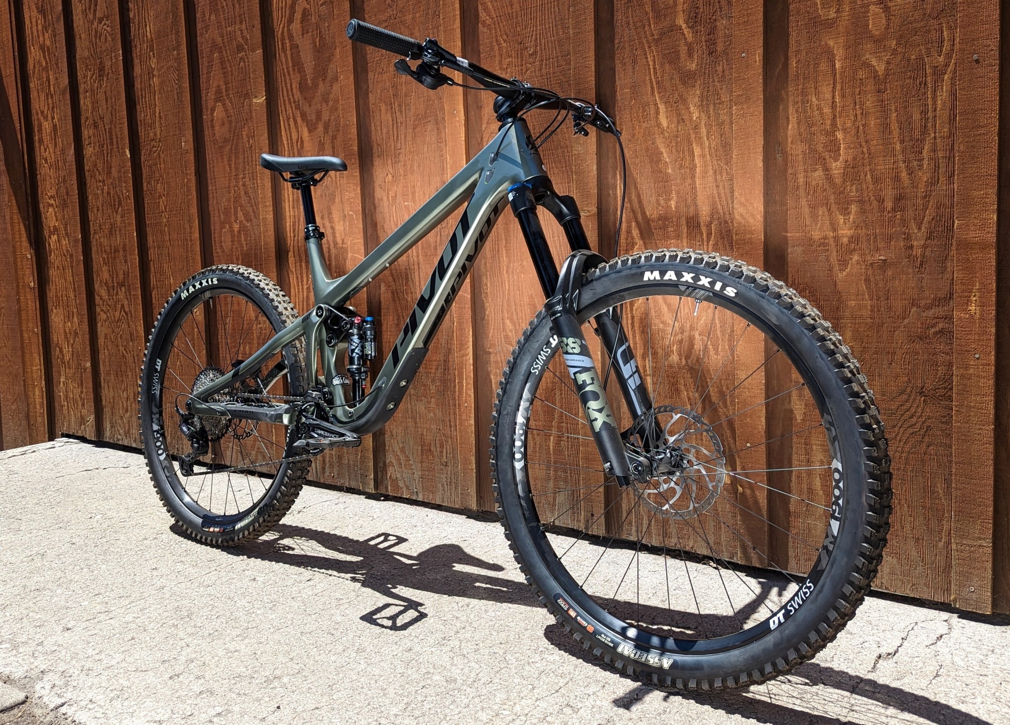 Pivot 2024 Pivot Firebird 29" Ride SLX/XT