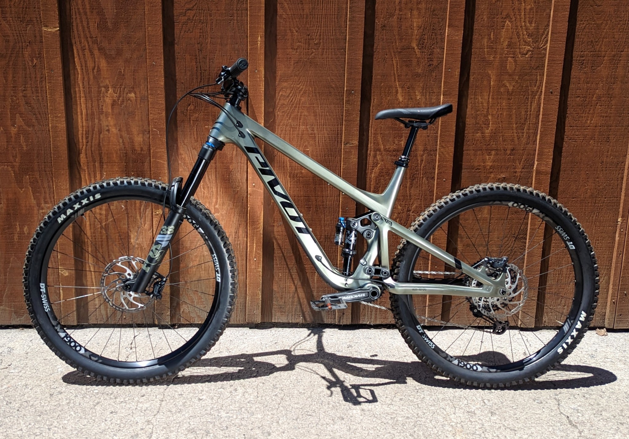 Pivot 2024 Pivot Firebird 29" Ride SLX/XT