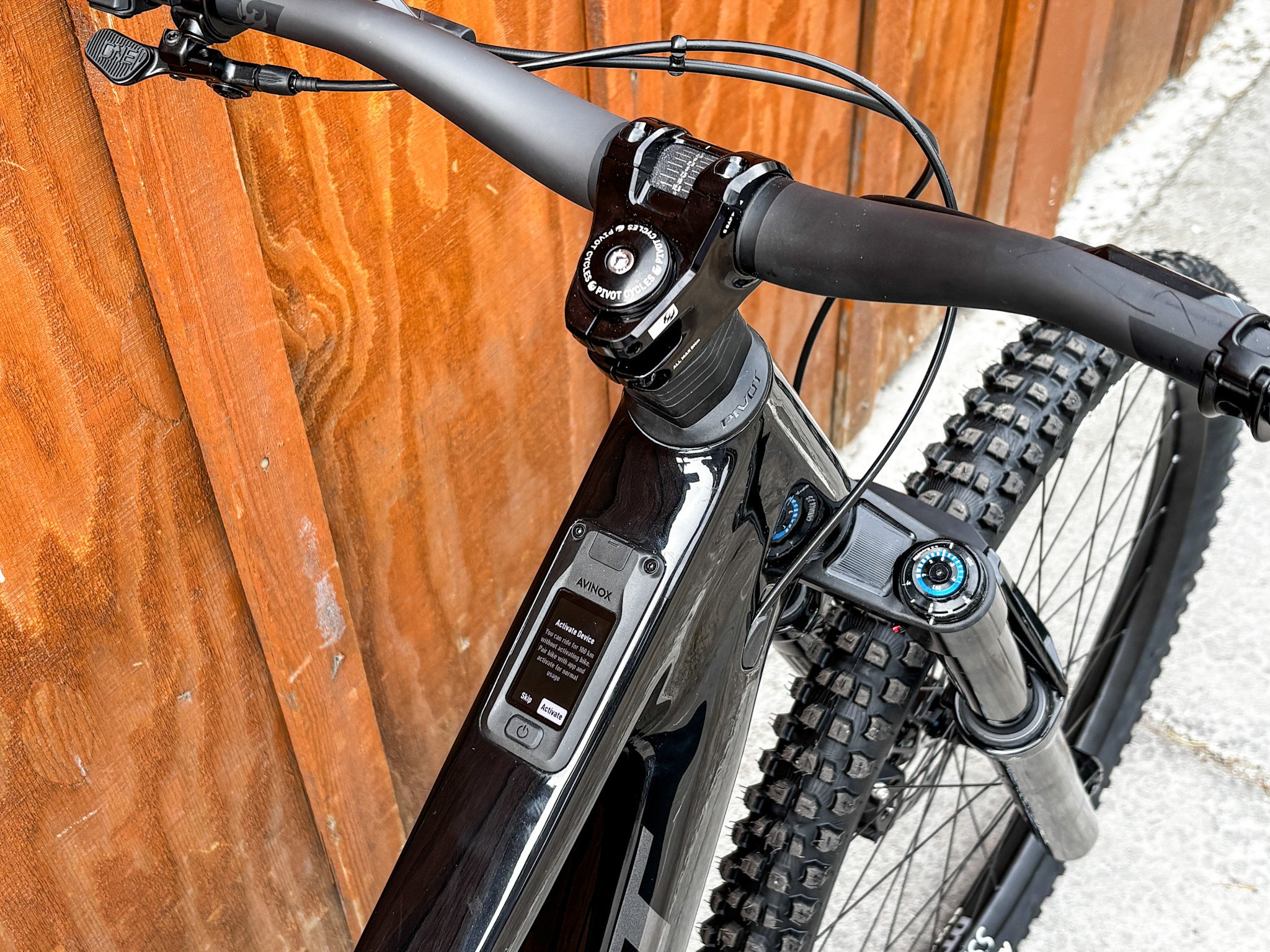 Pivot 2026 Pivot Shuttle AMPD Pro X0 29"/27.5"