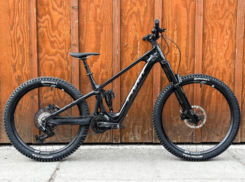 2026 Pivot Shuttle AMPD Pro X0 29 2026 Pivot Shuttle AMPD Pro X0 29